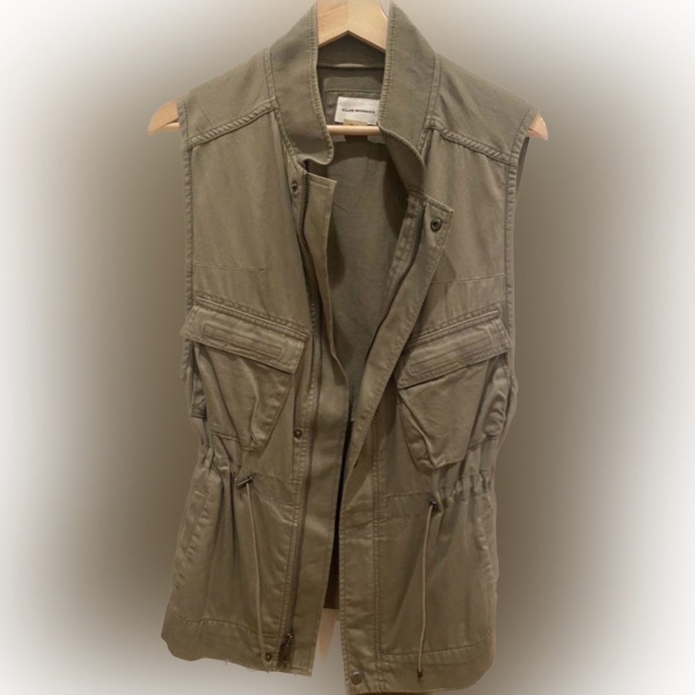 Club Monaco vest (xs)